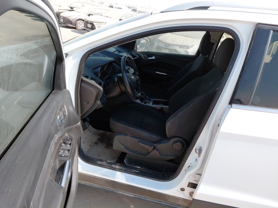 فورد اسكيب -  اس اي (ترند) سبورت 2019 image