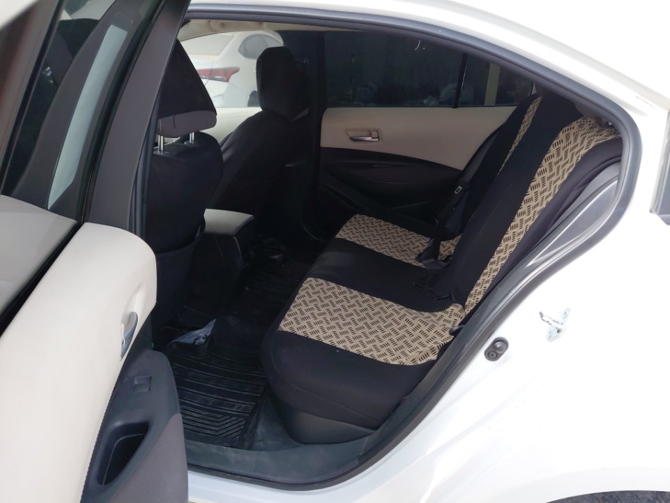 تويوتا كورولا GLI M/R HEV 2021 image