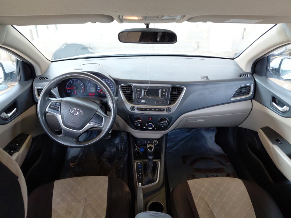 هيونداي أكسنت GL 2020 image