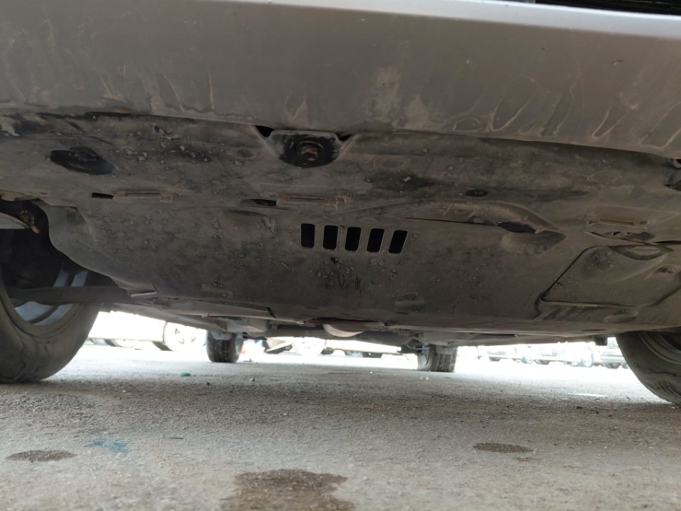 تويوتا يارس SD Y 2024 image