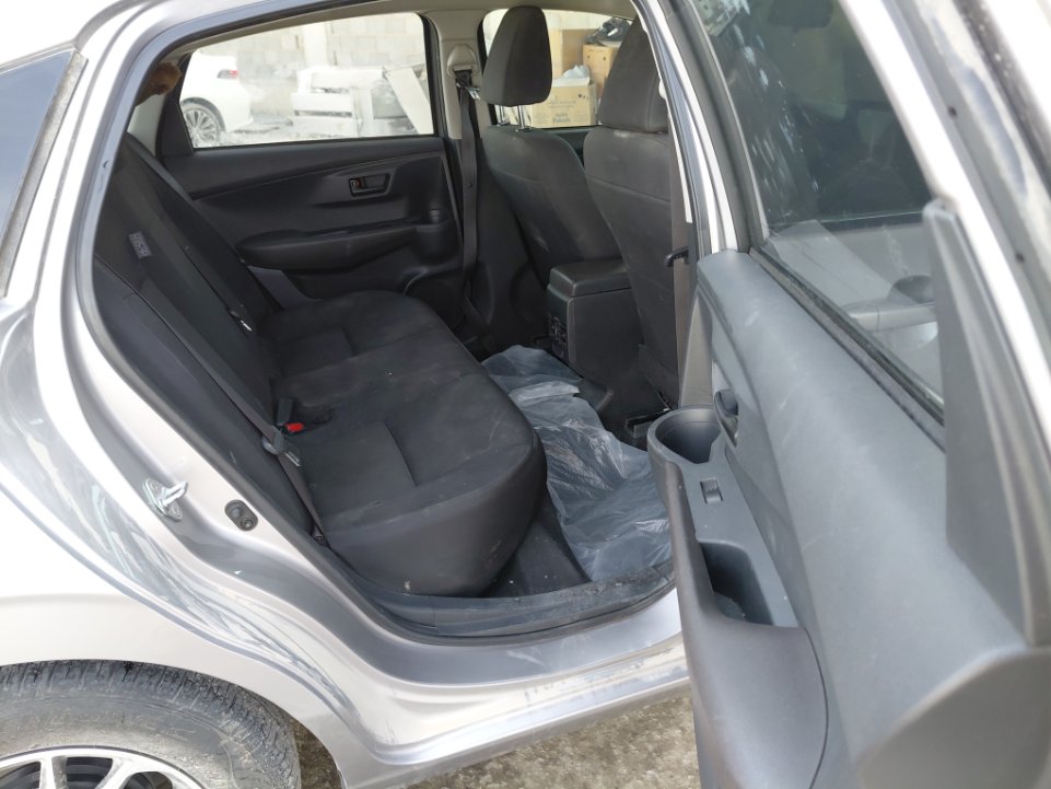 تويوتا يارس SD Y 2024 image