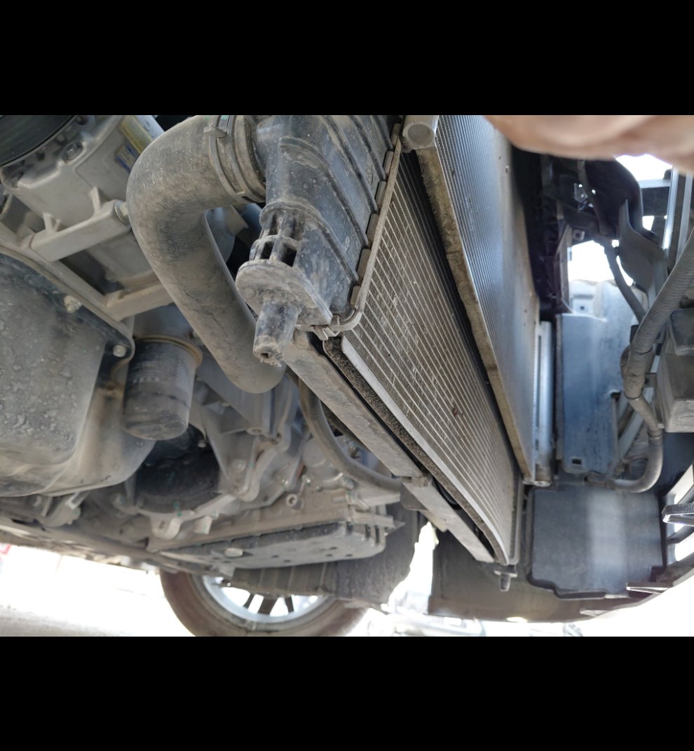 جيلي امجراند STD 2024 image