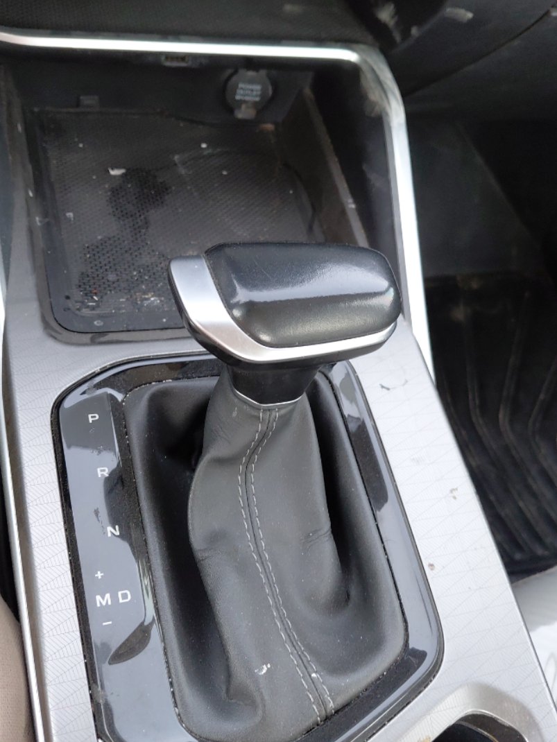 جيلي امجراند STD 2024 image