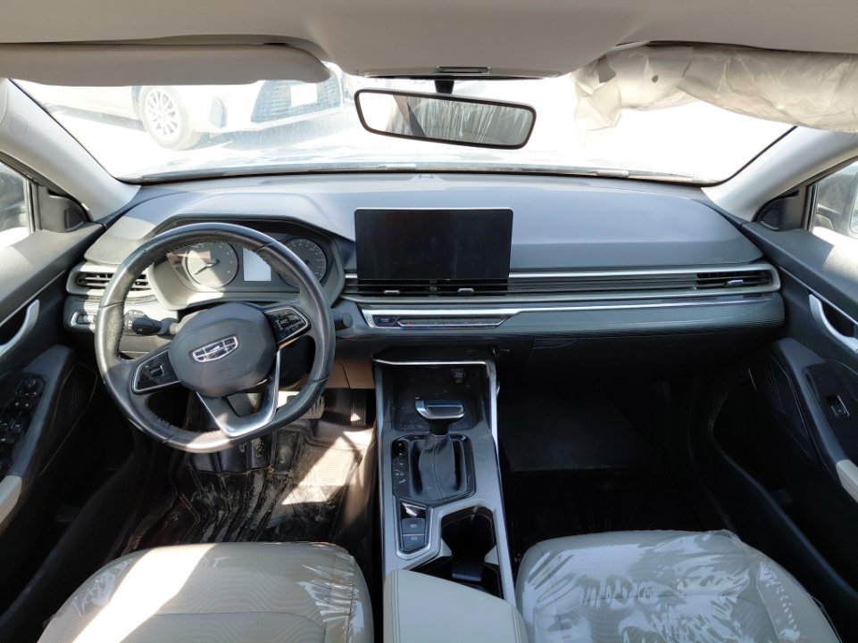 جيلي امجراند STD 2024 image