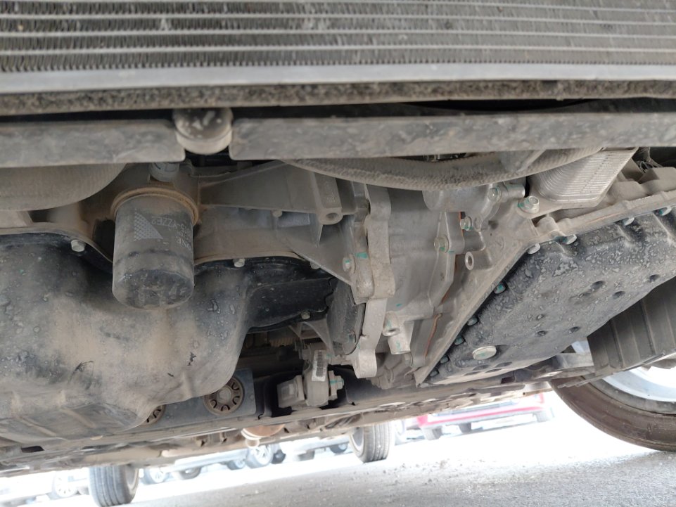 جيلي امجراند STD 2024 image