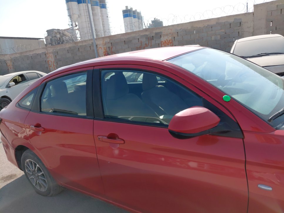 تويوتا يارس SD Y 2023 image