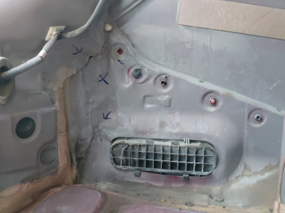 تويوتا يارس SD Y 2023 image