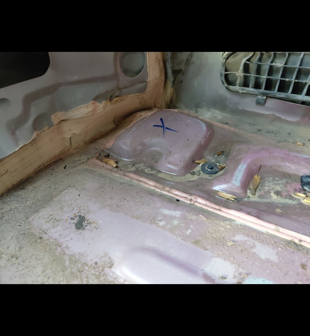 تويوتا يارس SD Y 2023 image