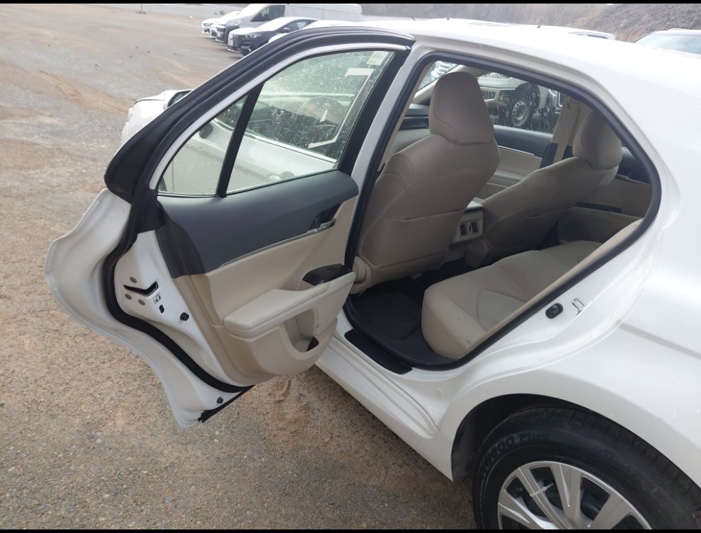 تويوتا كامري LE STD 2024 image