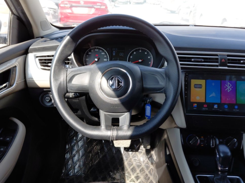 إم جي 5 STD  2023 image