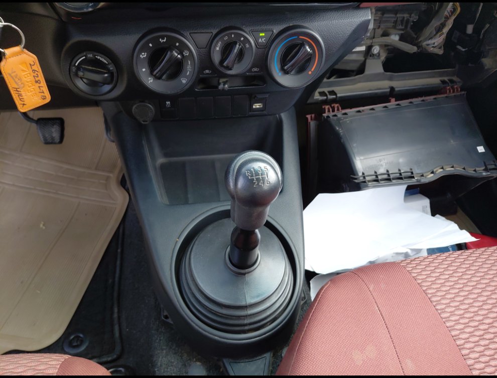 تويوتا هايلكس GL2 4X4 2024 image