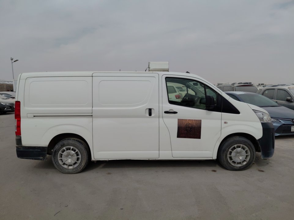 تويوتا هايس فان  2022 image