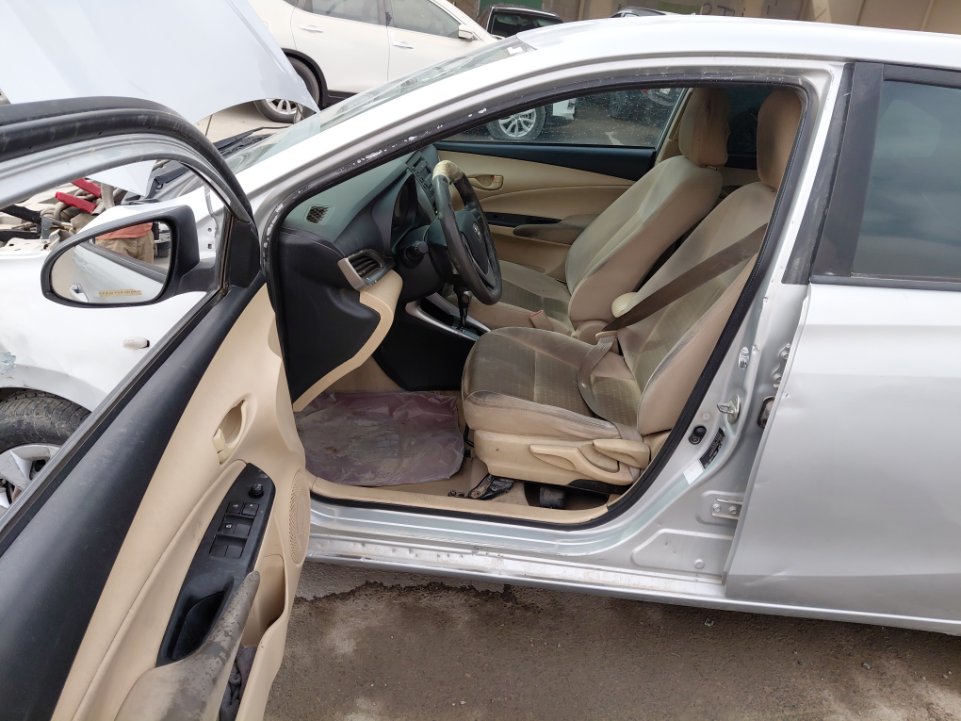 تويوتا يارس Y 2019 image