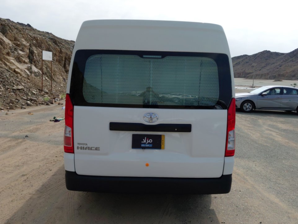 تويوتا هايس فان  2022 image