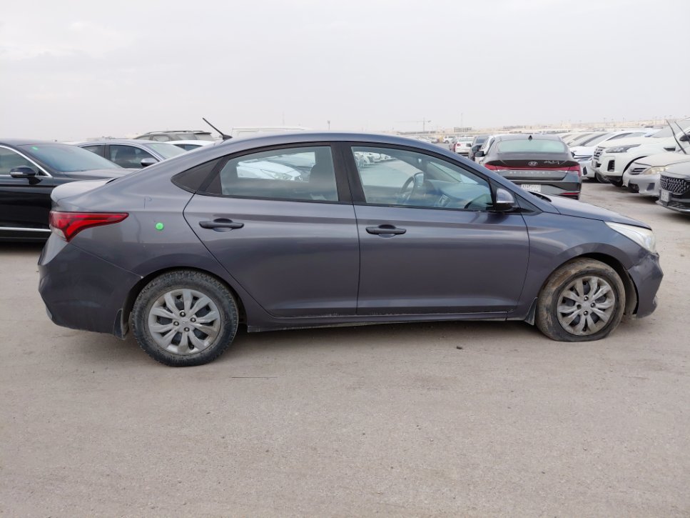 هيونداي أكسنت GL 2020 image