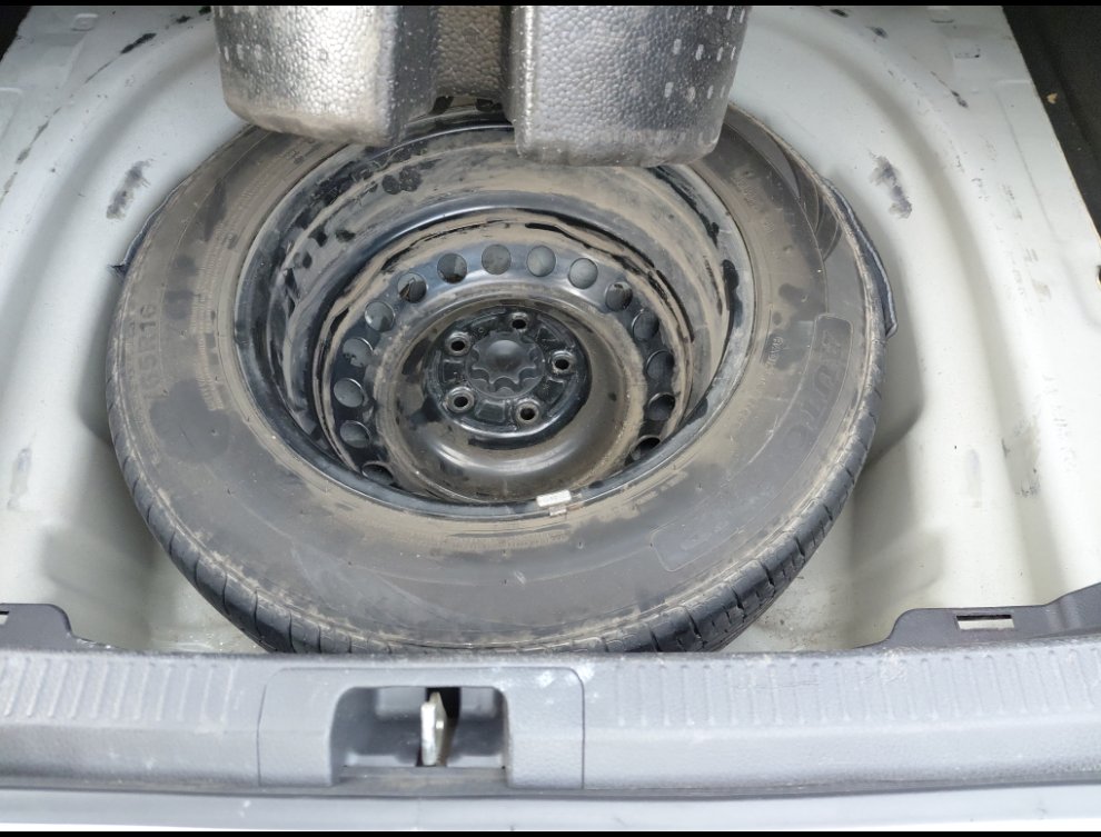 تويوتا كامري LE  2022 image