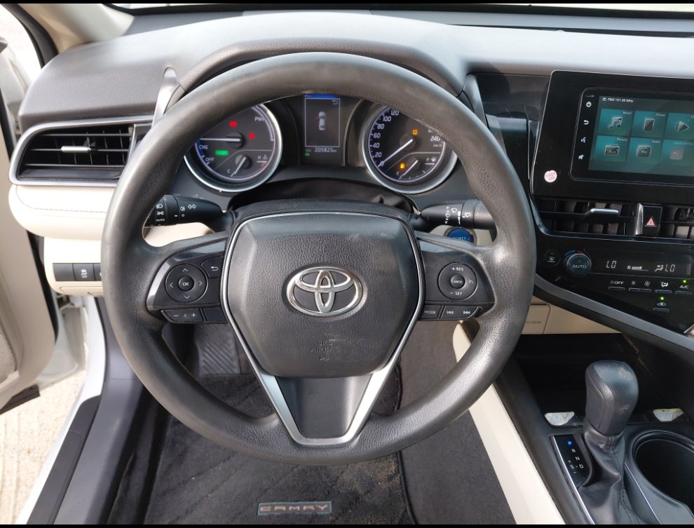 تويوتا كامري LE  2022 image