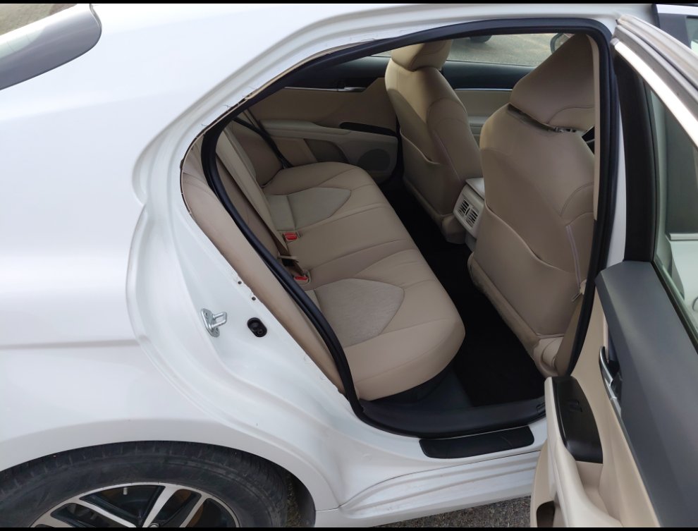 تويوتا كامري LE  2022 image