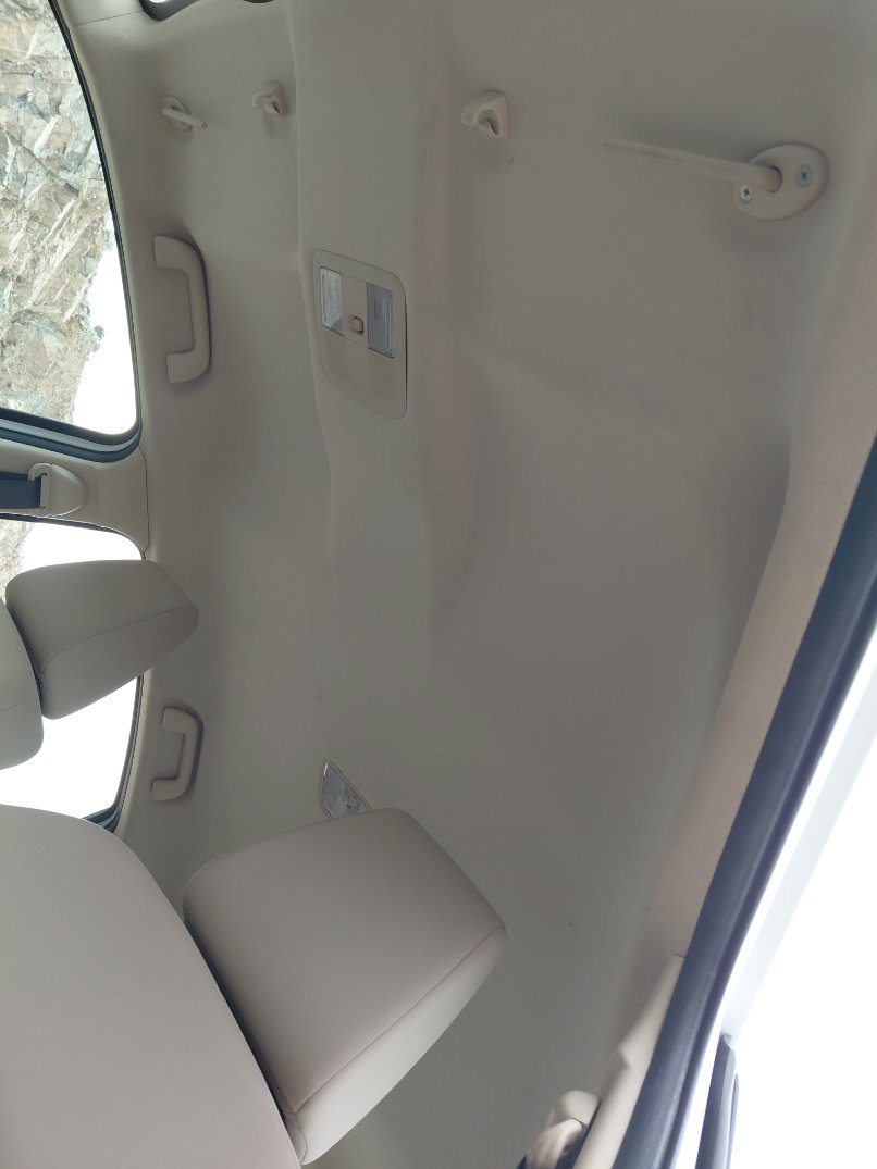 تويوتا يارس Y 2024 image