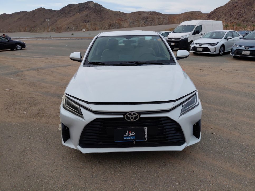 تويوتا يارس Y 2024