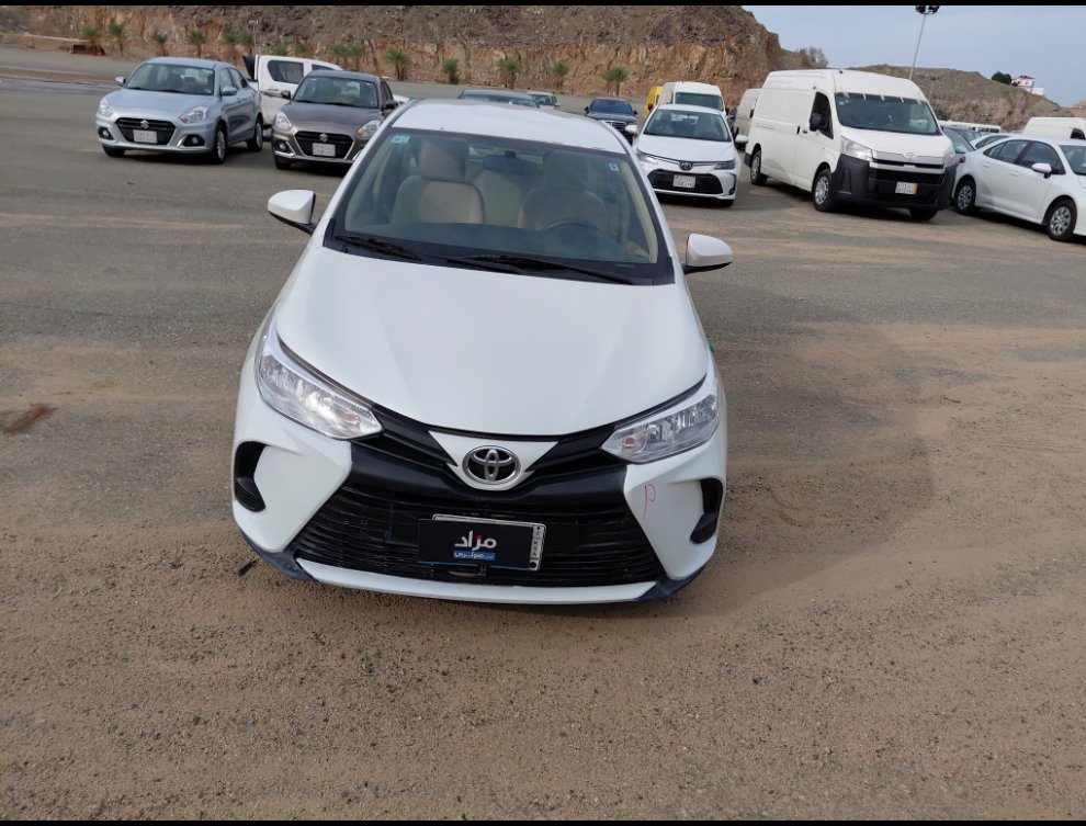 تويوتا يارس Y FLT 2 2022