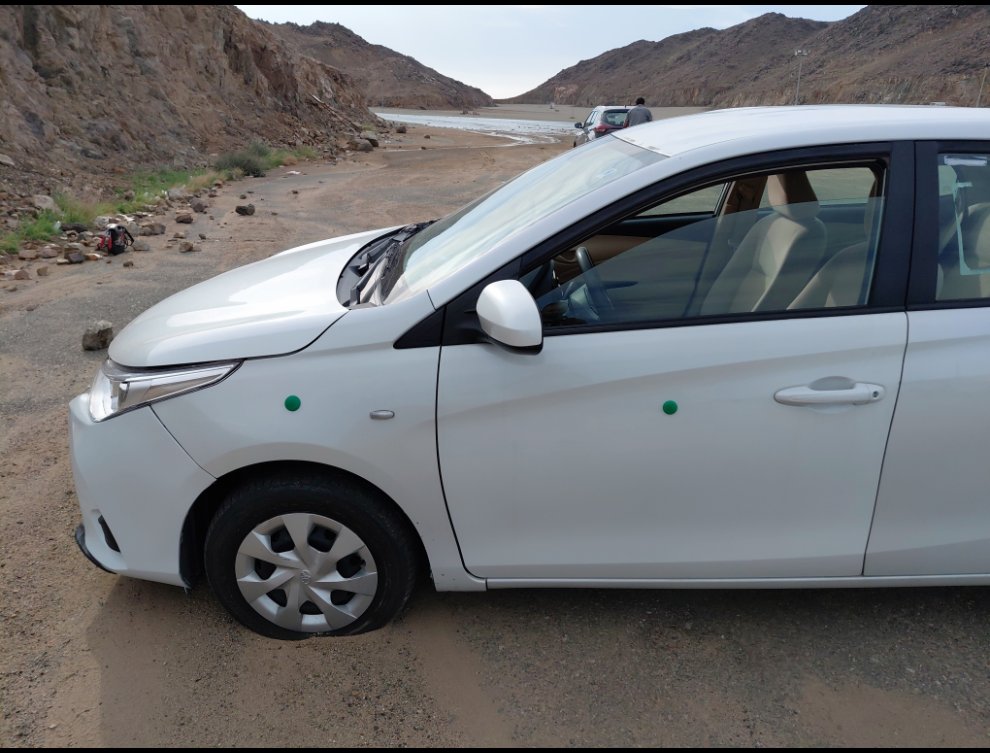 تويوتا يارس Y FLT 2 2022 image