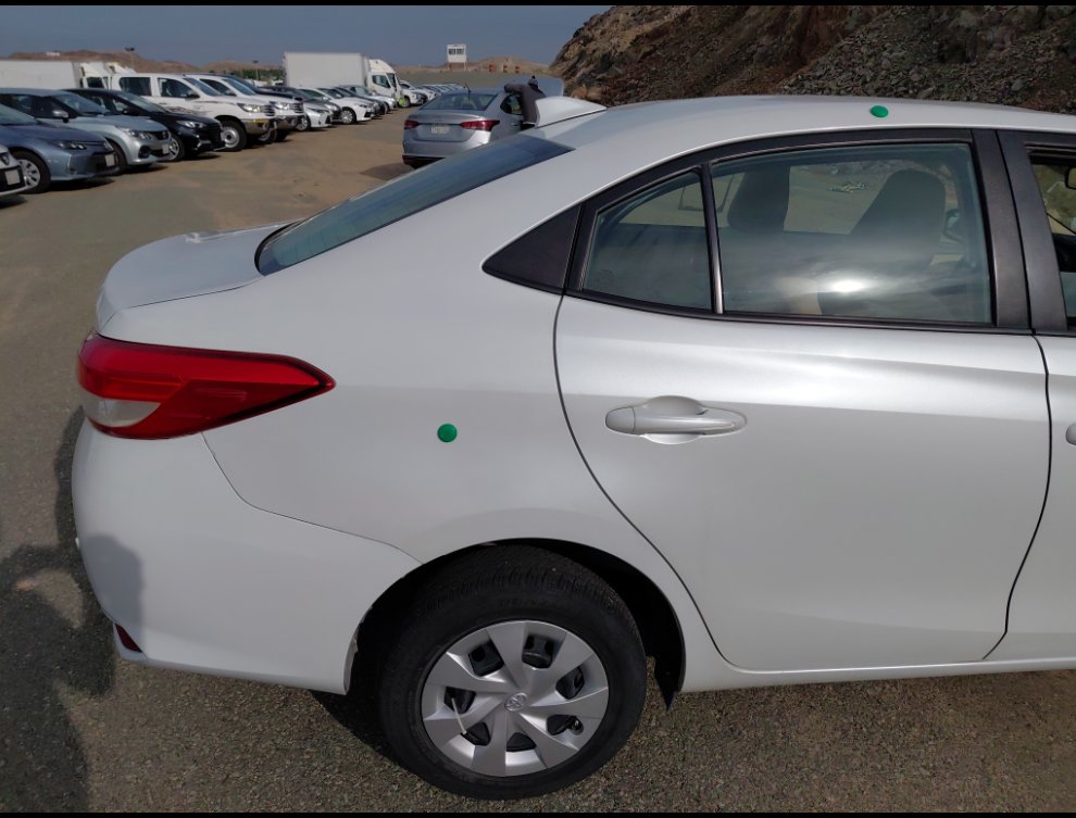 تويوتا يارس Y FLT 2 2022 image