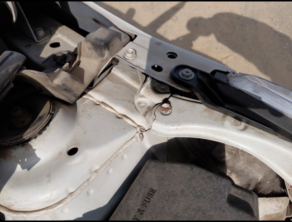 تويوتا يارس Y FLT 2 2022 image