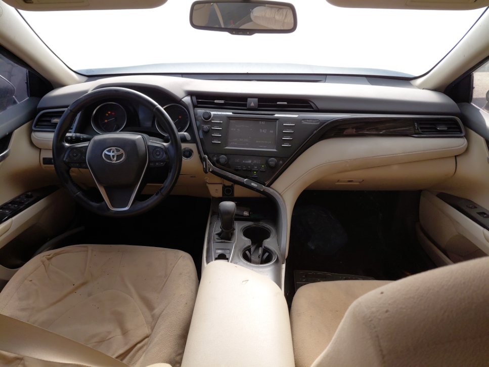 تويوتا كامري GLE 2020 image