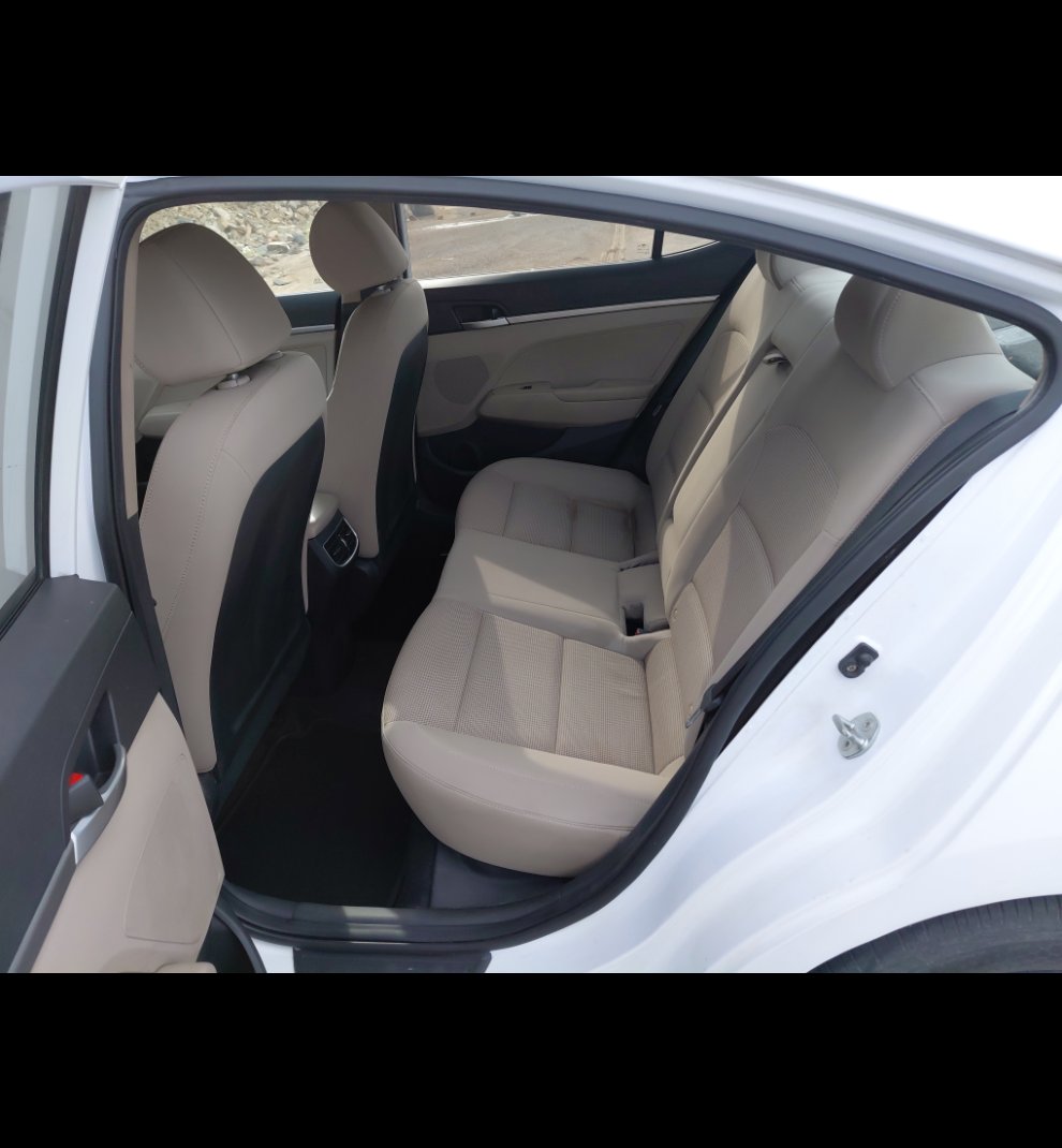 هيونداي إلنترا GL 2020 image