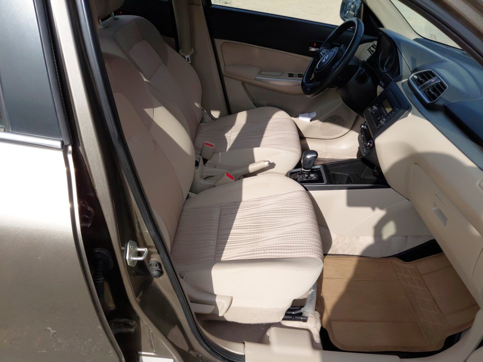 سوزوكي ديزاير GLX 2024 image