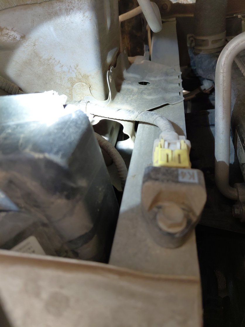 تويوتا كامري LE STD 2024 image