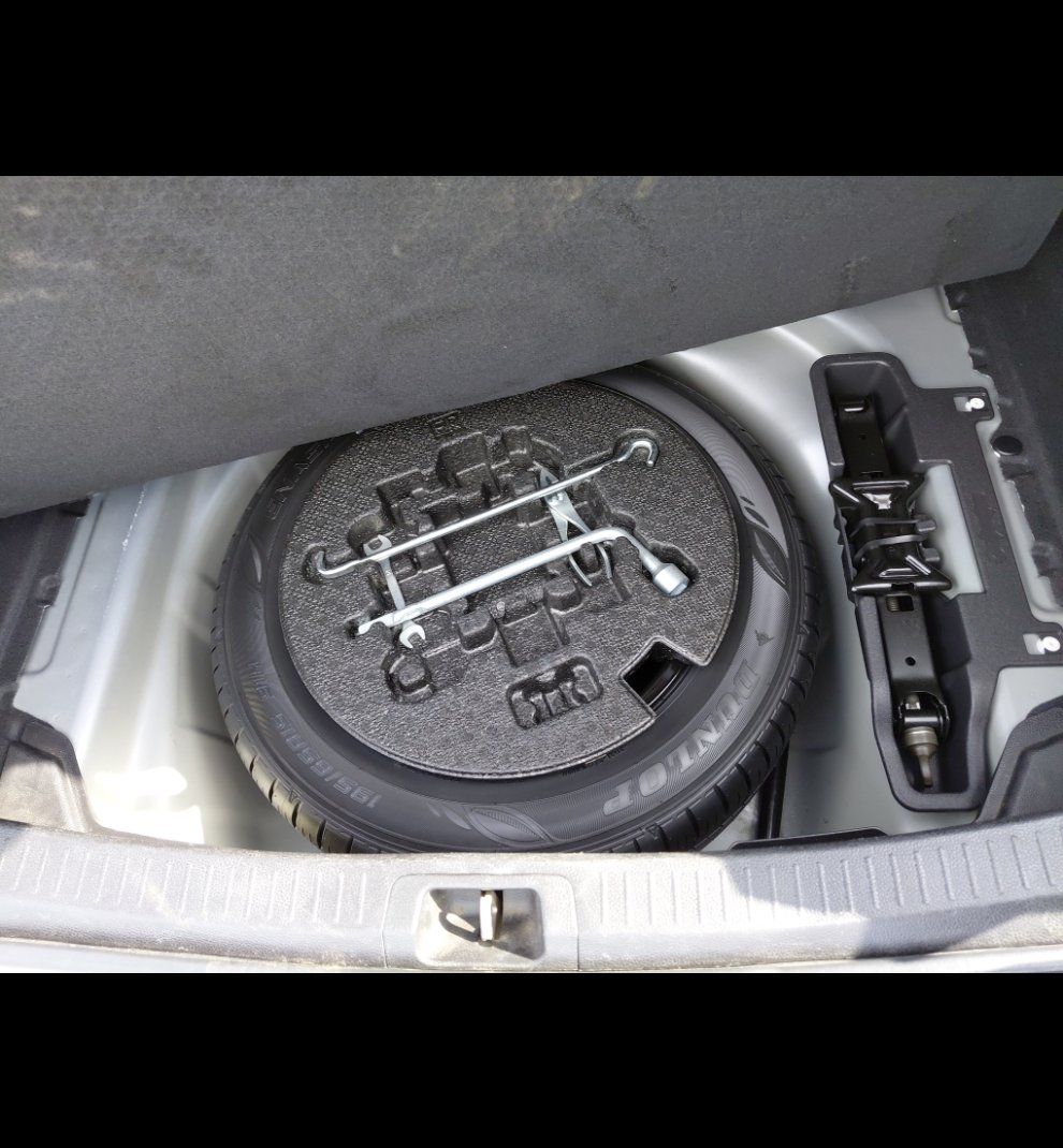 تويوتا كورولا XLI 2024 image