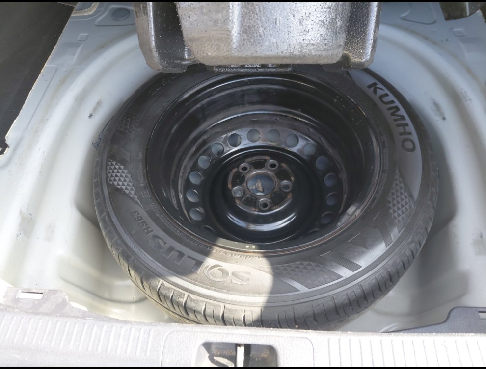 تويوتا كامري LE STD 2024 image