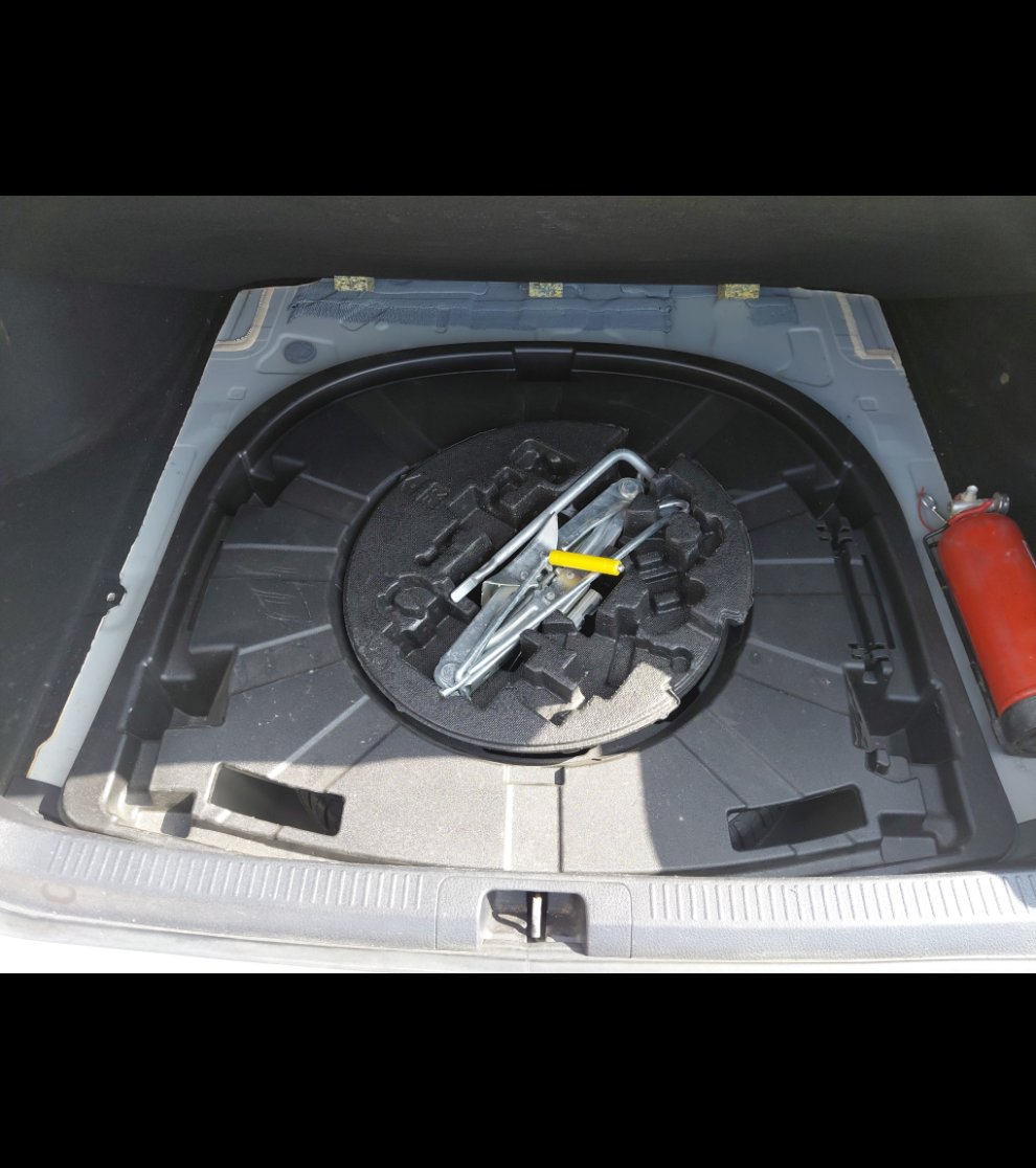 تويوتا كامري LE STD 2024 image