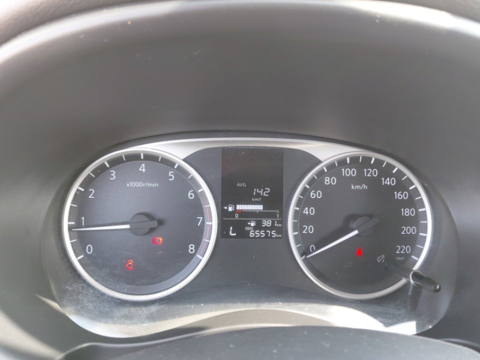 Nissan Kicks S - FWD 2024 image