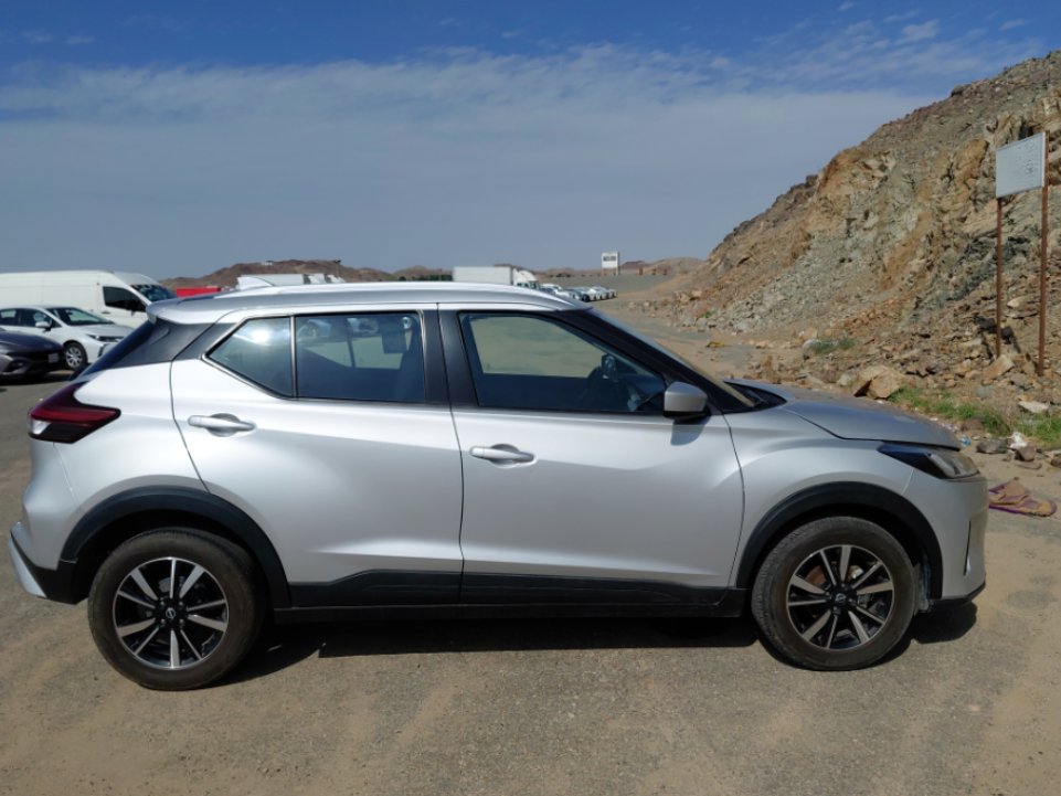 Nissan Kicks S - FWD 2024 image