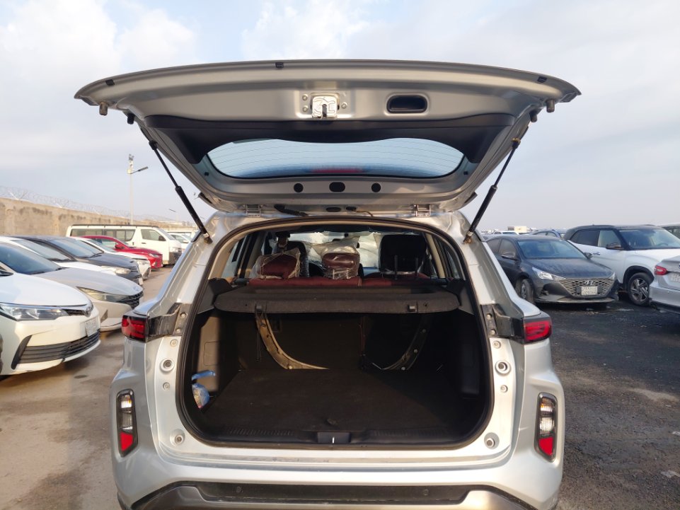 تويوتا اوربان كروز GL  2024 image