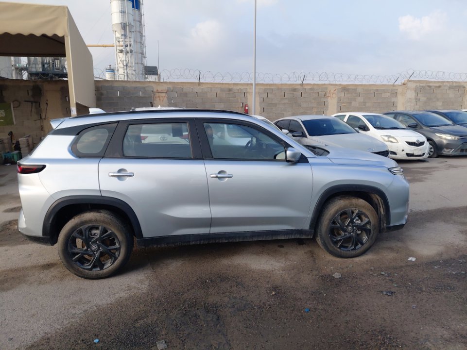 تويوتا اوربان كروز GL  2024 image