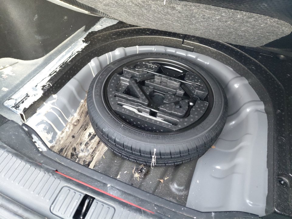 إم جي GT  2024 image