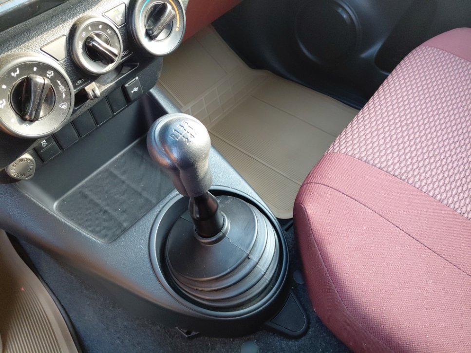 تويوتا هايلكس GL2 2024 image