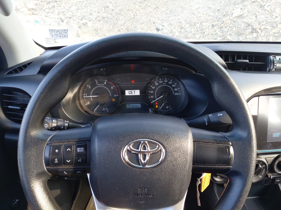 تويوتا هايلكس GL2 2024 image