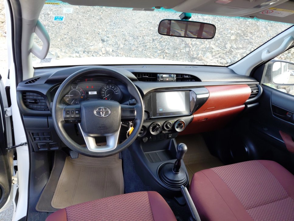 تويوتا هايلكس GL2 2024 image