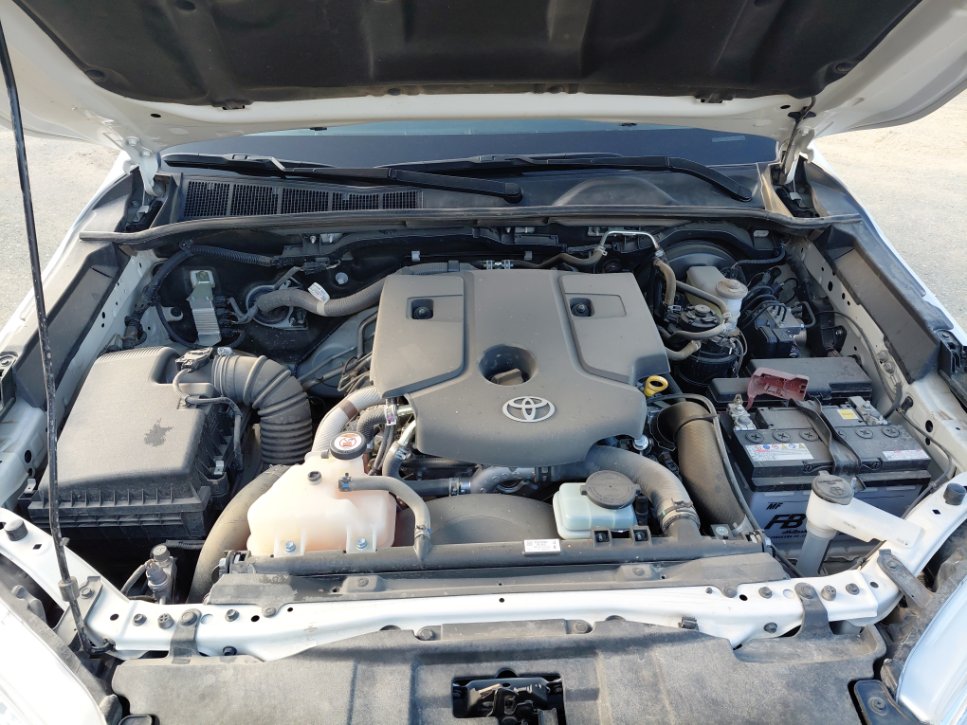 تويوتا هايلكس GL2 2024 image