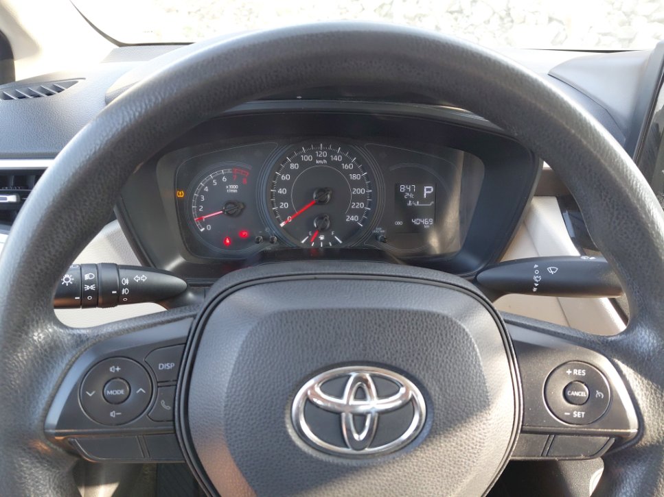 تويوتا كورولا XLI 2024 image