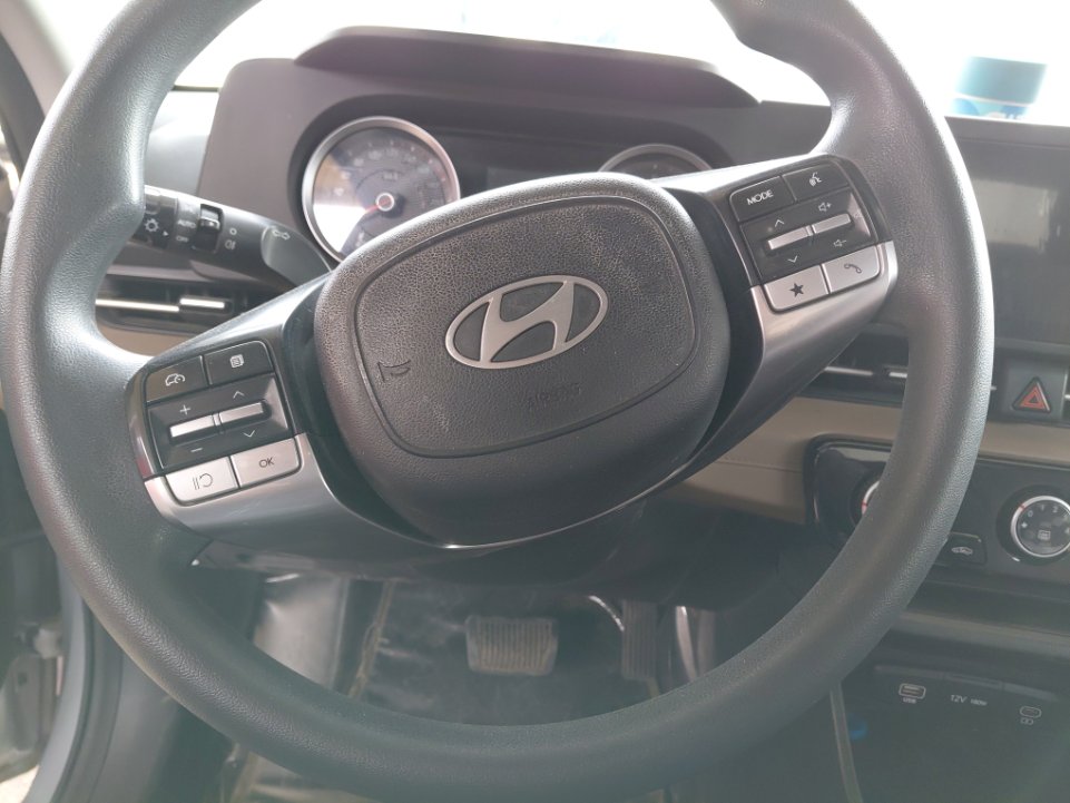 هيونداي أكسنت GL 2024 image