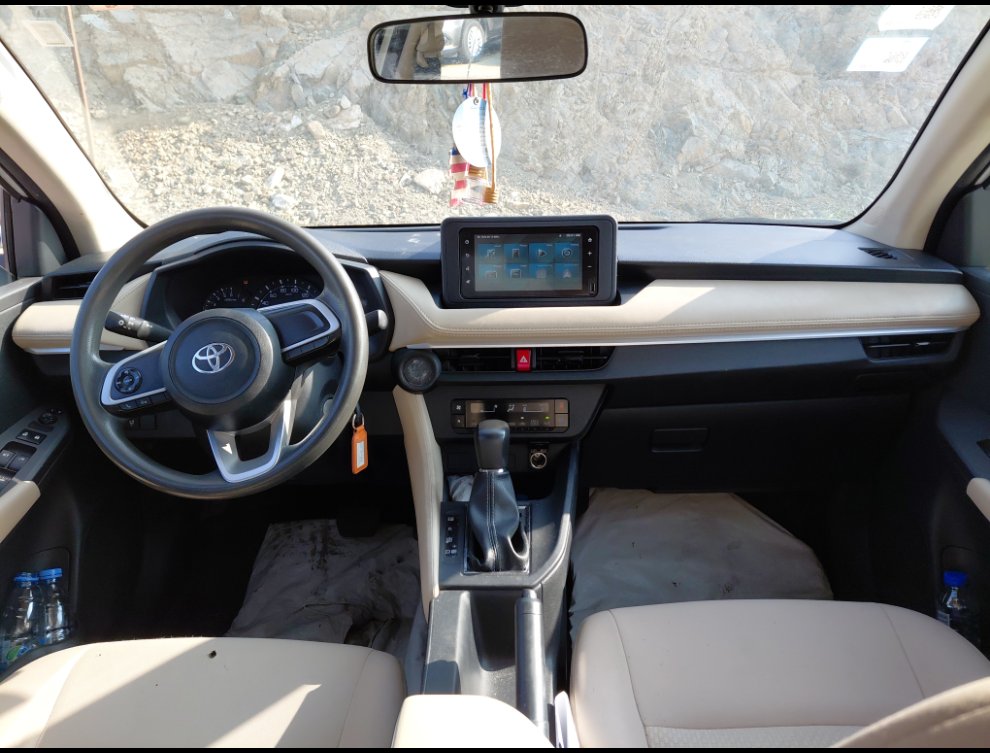 تويوتا يارس Y 2023 image