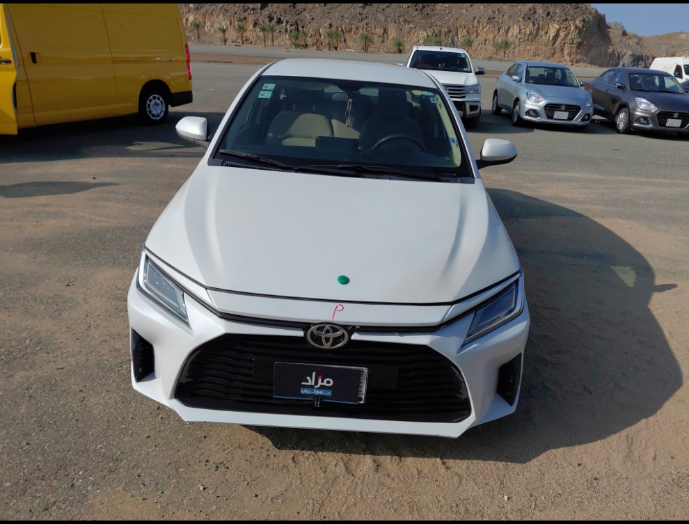 تويوتا يارس Y 2023
