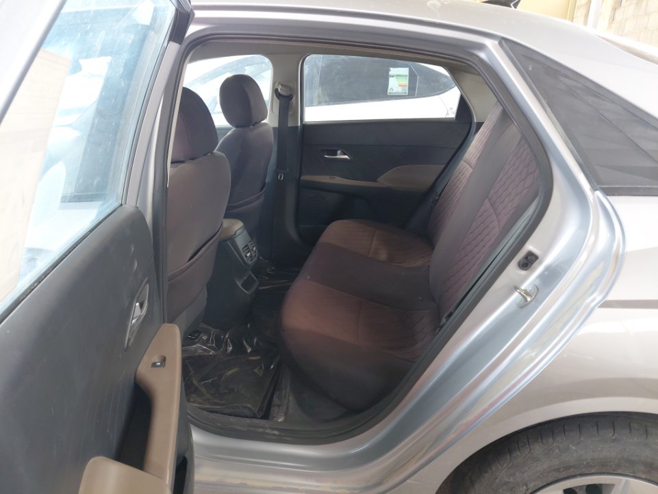 هيونداي أكسنت GL 2024 image