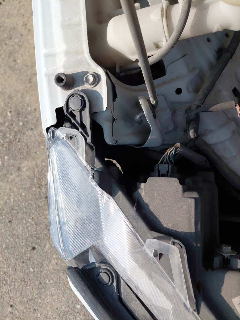 تويوتا يارس Y 2023 image